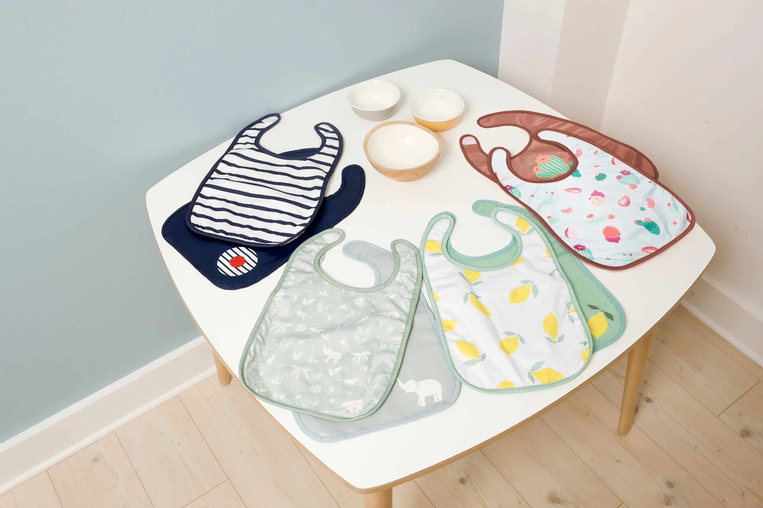 Baby to Love Cotton Jersey Bibs 2 Pack - Green Tropic - Image 4
