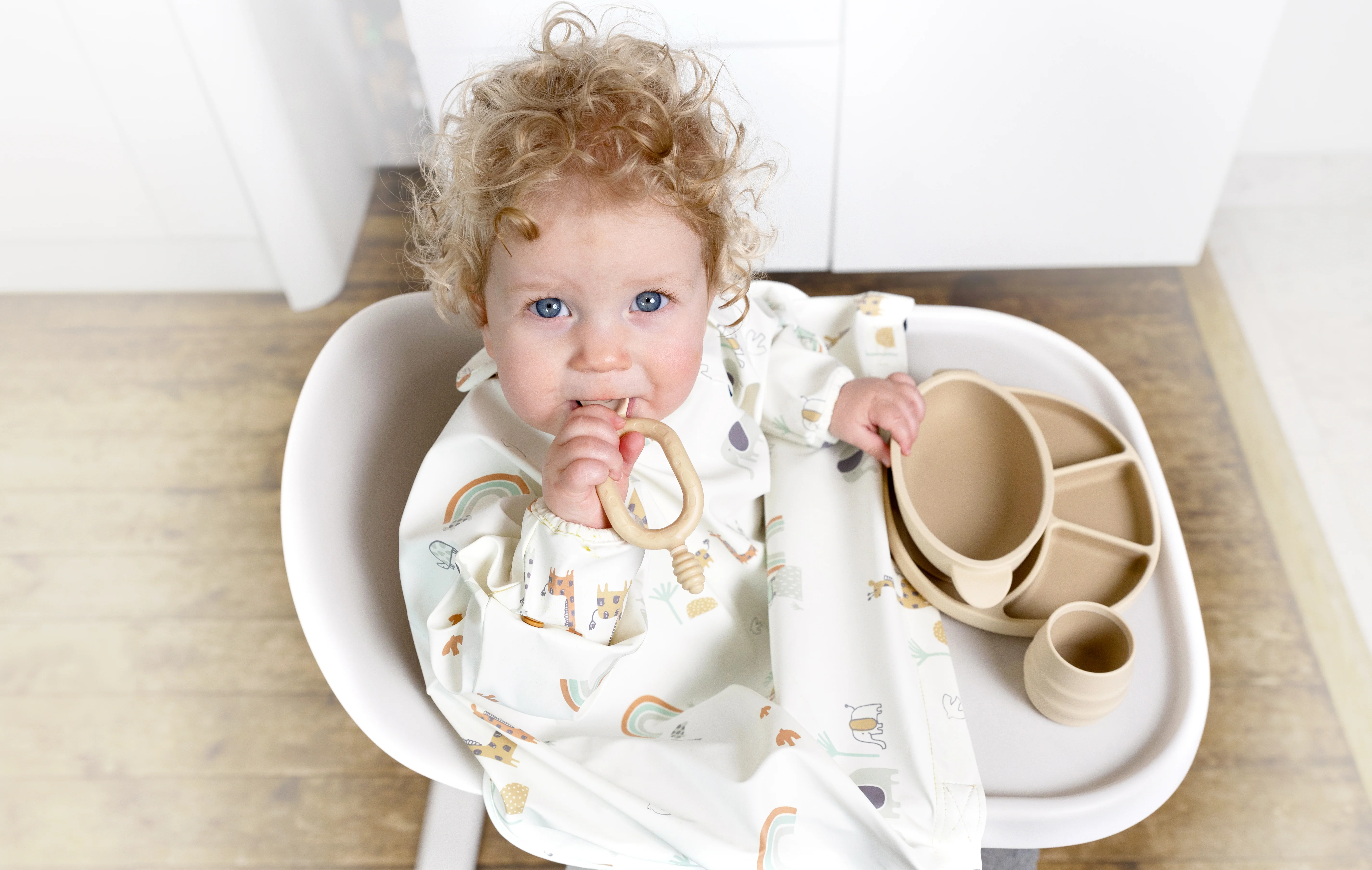 Bibado Coverall Weaning Bib (Available in Botanical Bunnies/Chasing Rainbows/George Pig/Peppa Pig/Serengeti Spaghetti) - Image 11