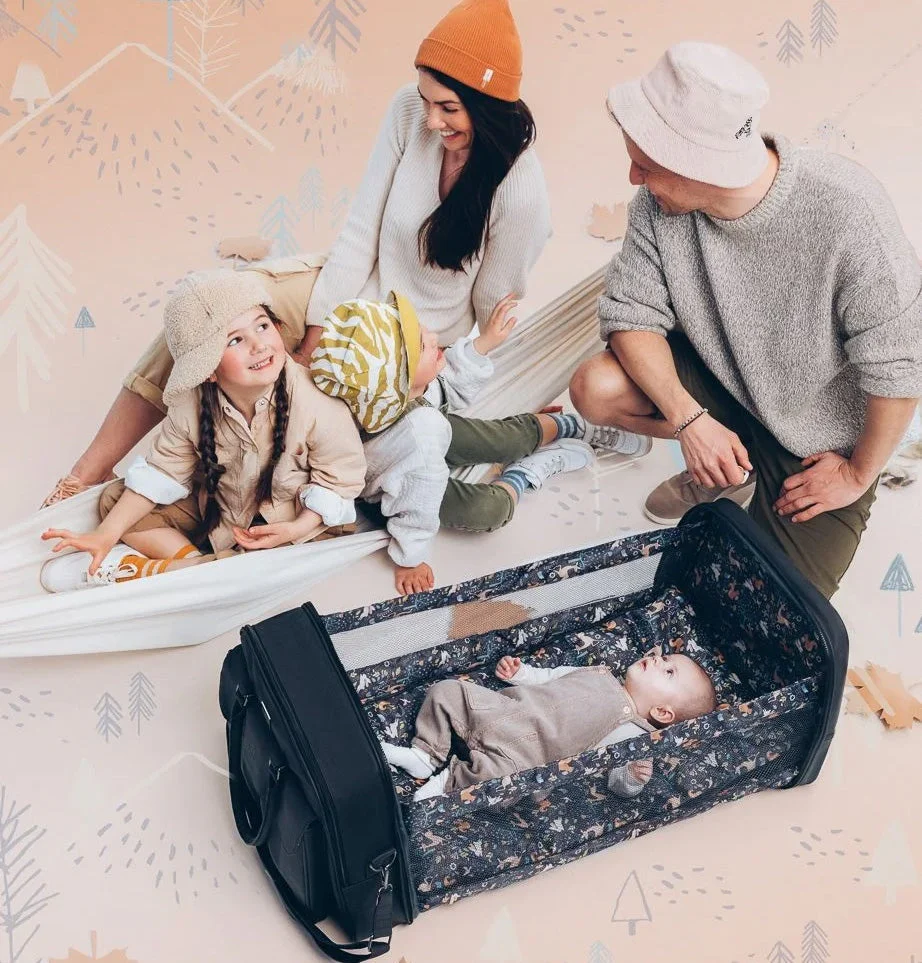 Bizzi Growin 2-in-1 Travel Bag & Baby Crib Vegan Leather - RucPOD ® - Image 2