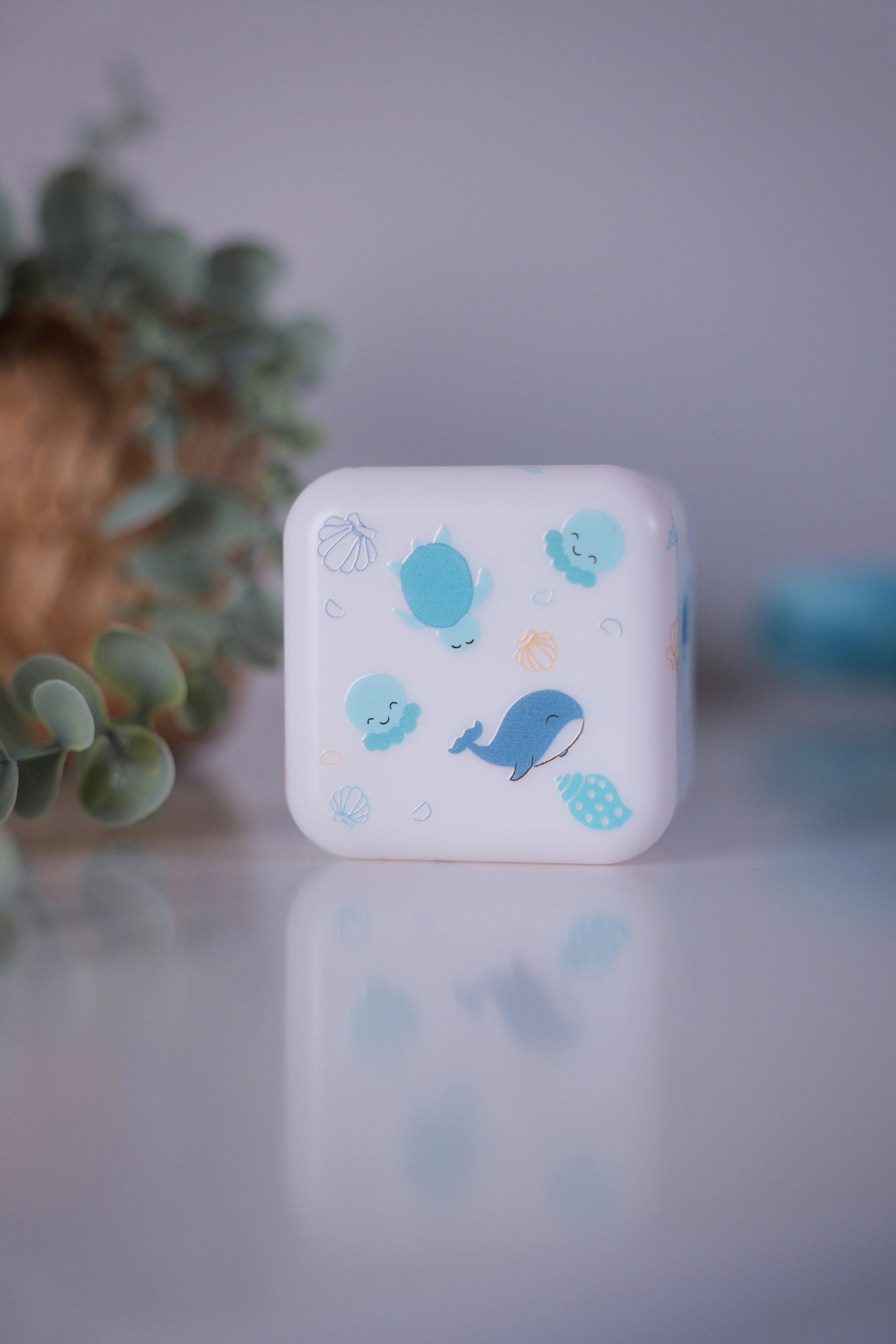 Cloud B Cube B Portable Nightlight - Ocean - Image 4