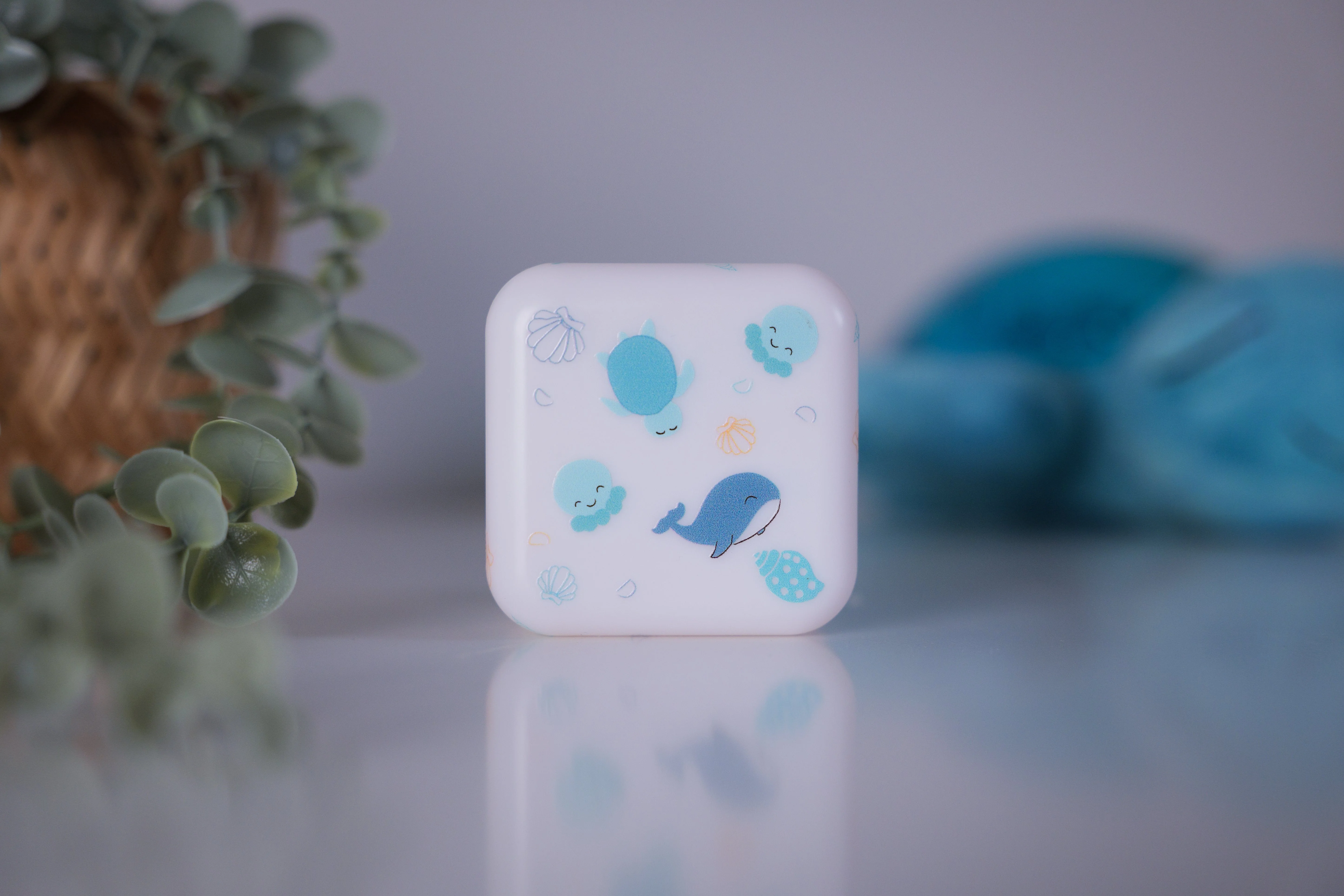 Cloud B Cube B Portable Nightlight - Ocean - Image 6