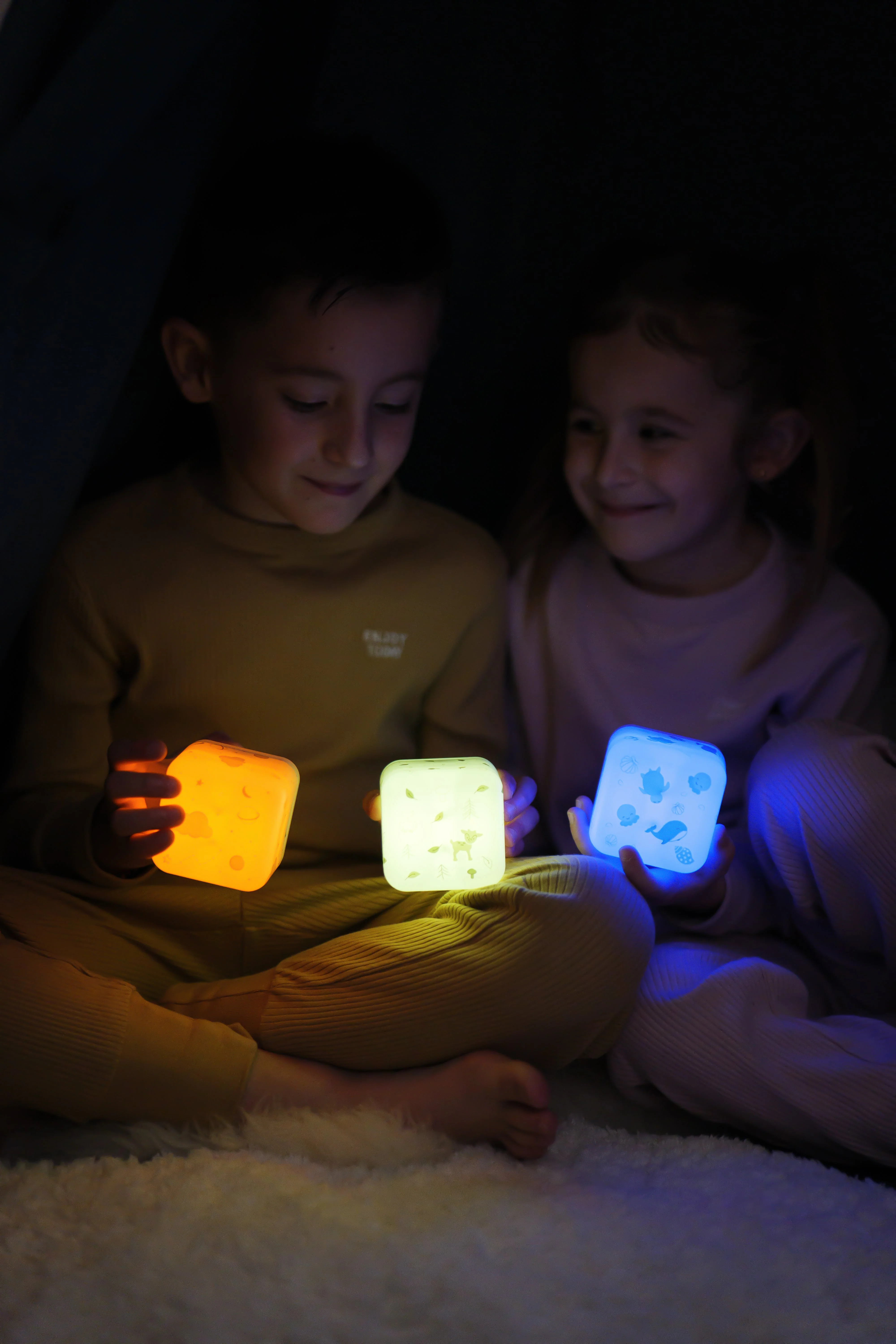 Cloud B Cube B Portable Nightlight - Ocean - Image 8