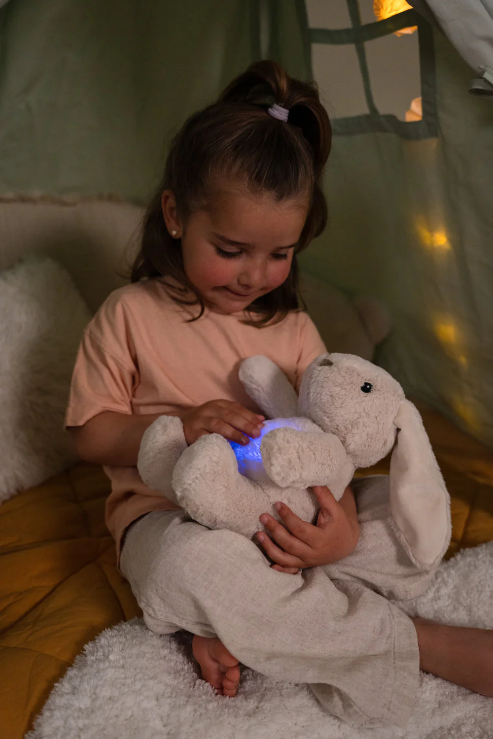 Cloud B LoveLight Nightlight Buddies - Billy Bunny - Image 2