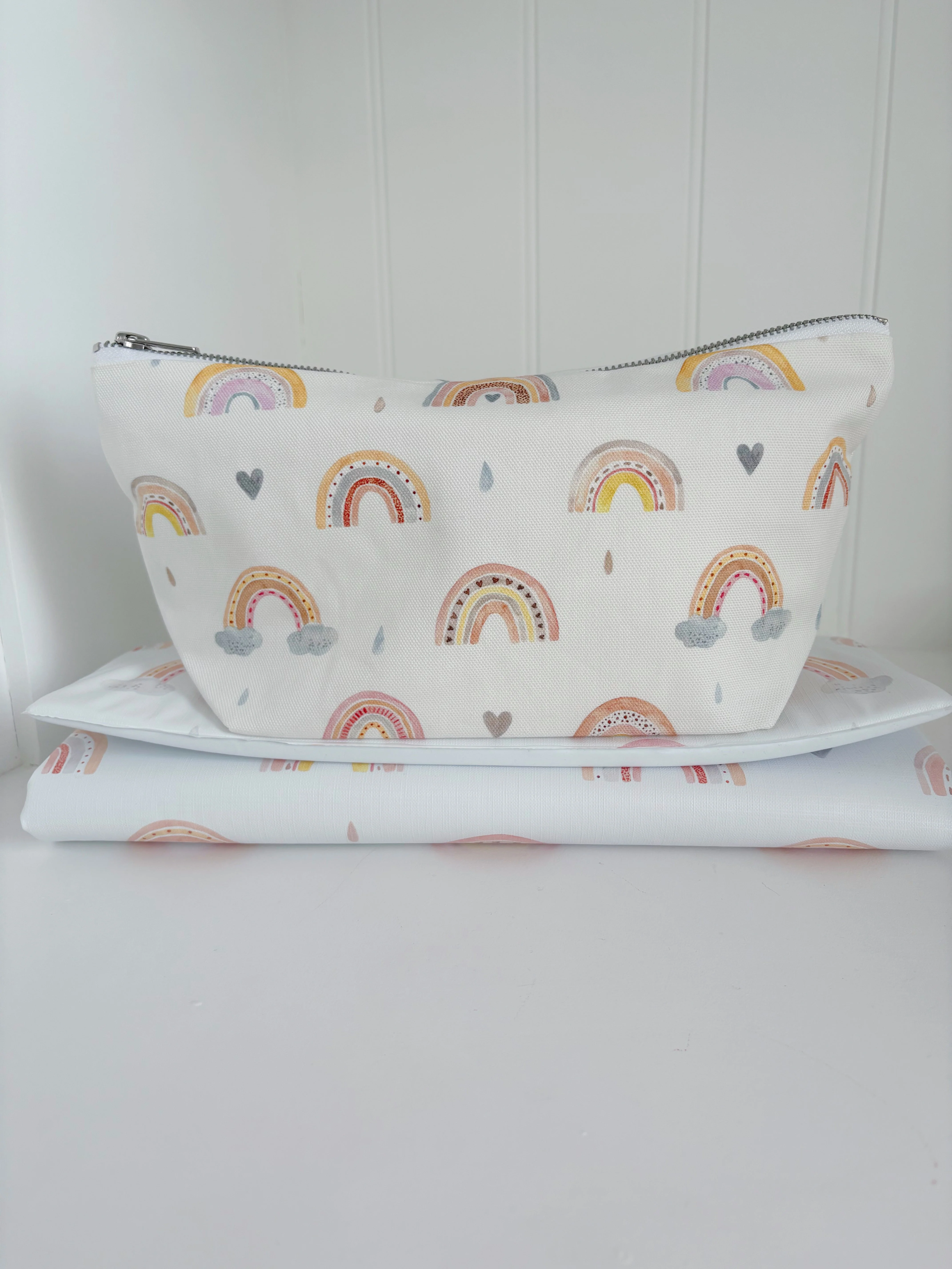 Nappy and wipes pouch - Beau Rainbow Print - Image 2