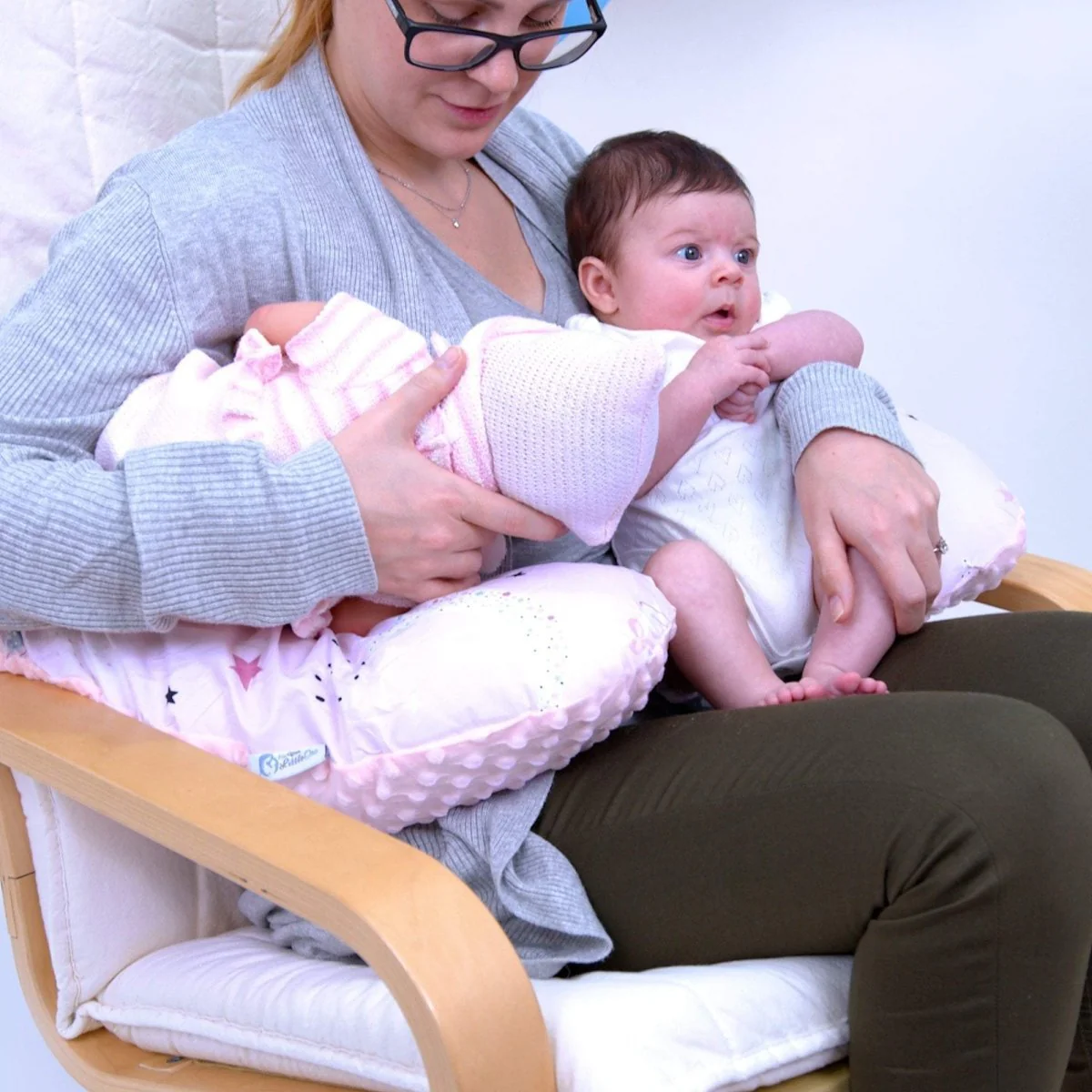 Twin Pregnancy Nursing Pillow - Pixie - Image 3